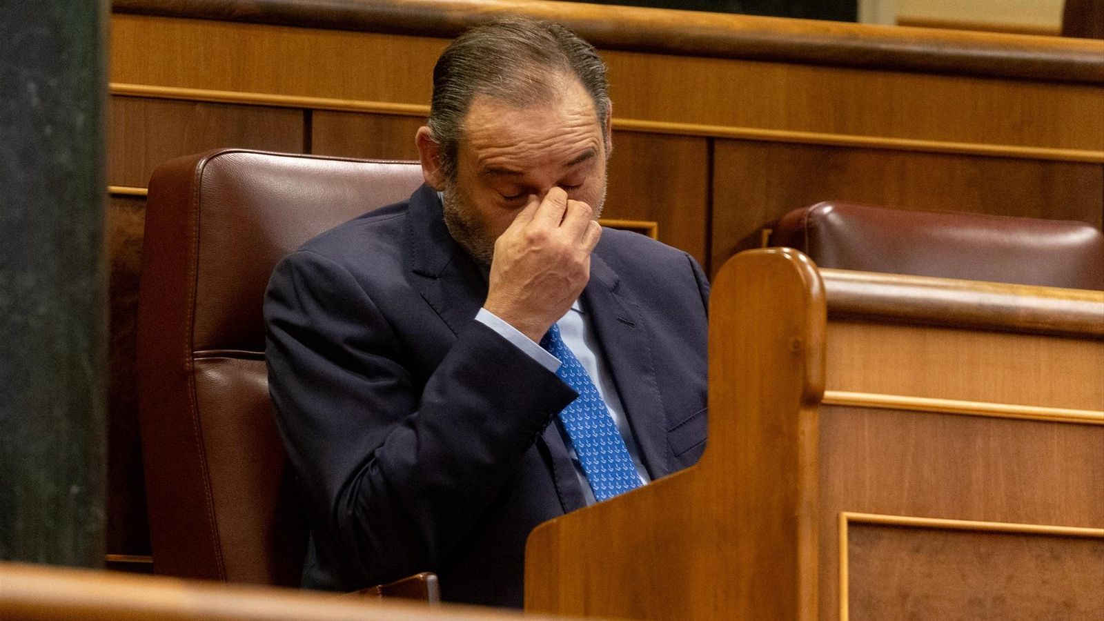 El diputat José Luis Ábalos, durant un ple al Congrés el 14 de novembre