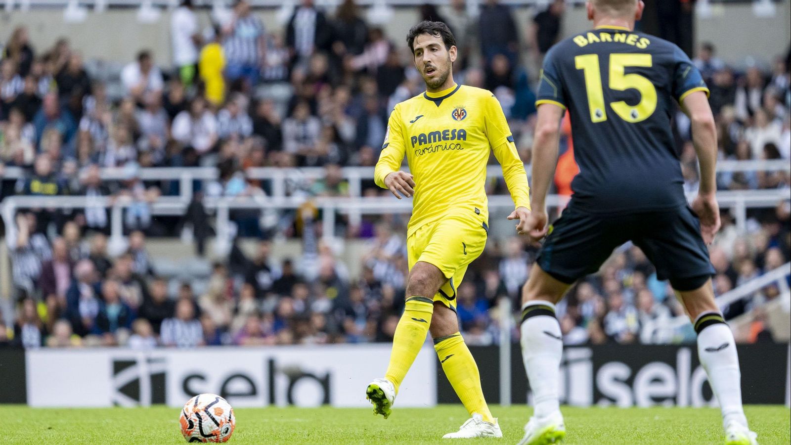 Parejo, en una acció del partit