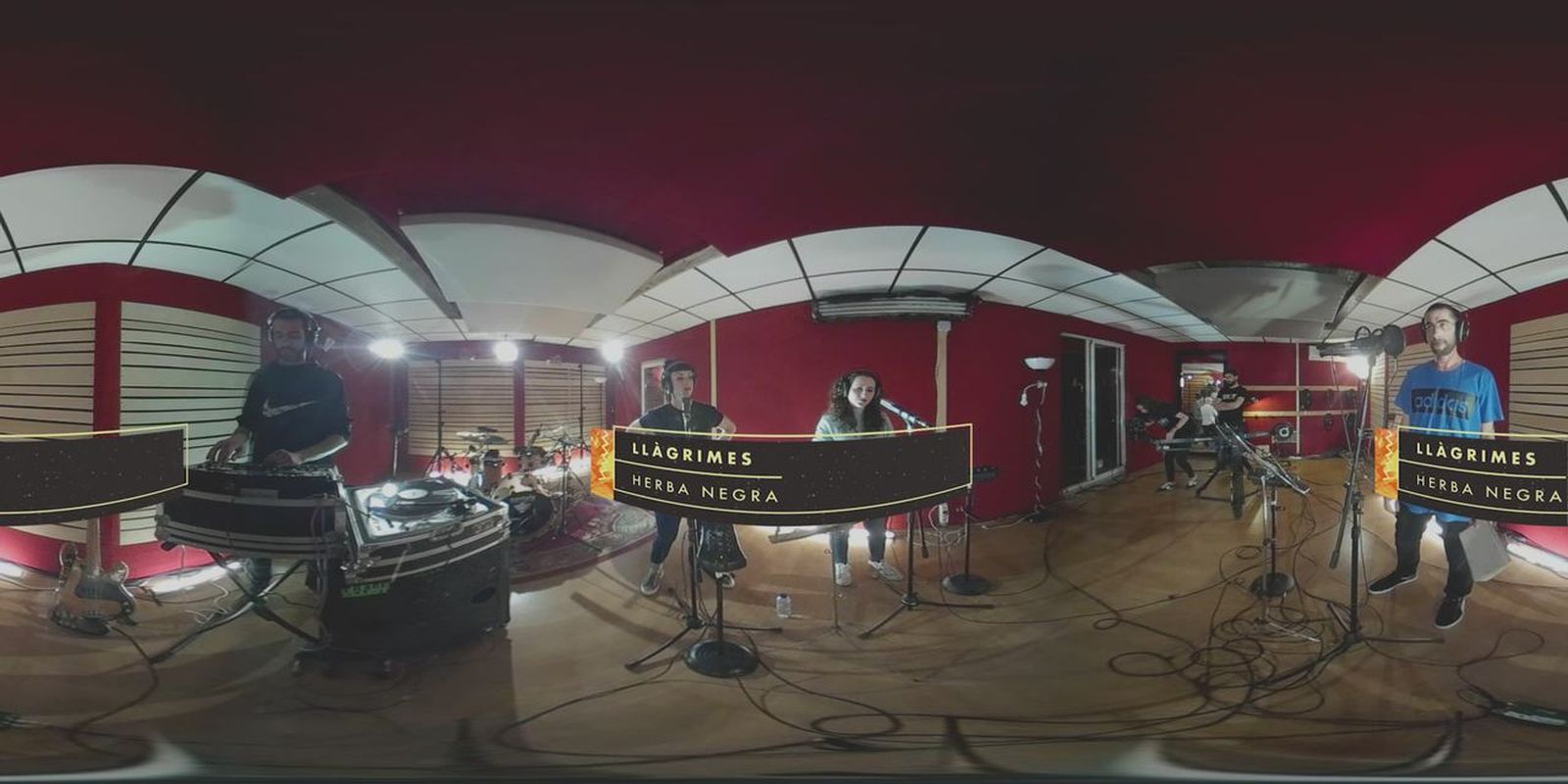 VÍDEO 360° | Herba Negra versiona “Llàgrimes”