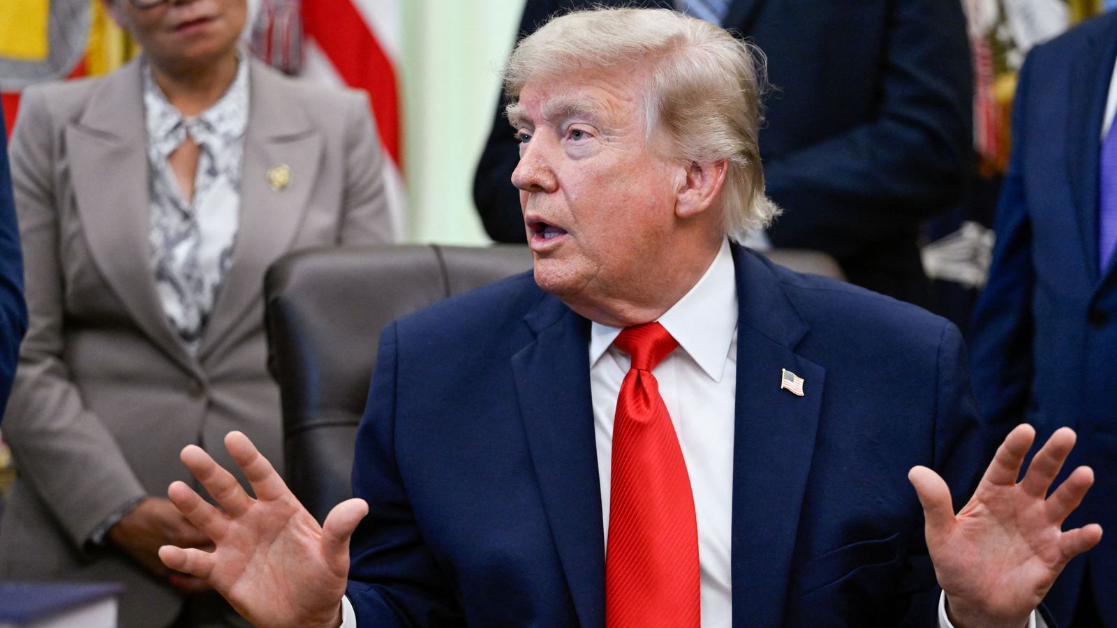 El president dels EUA Donald Trump al Despatx Oval