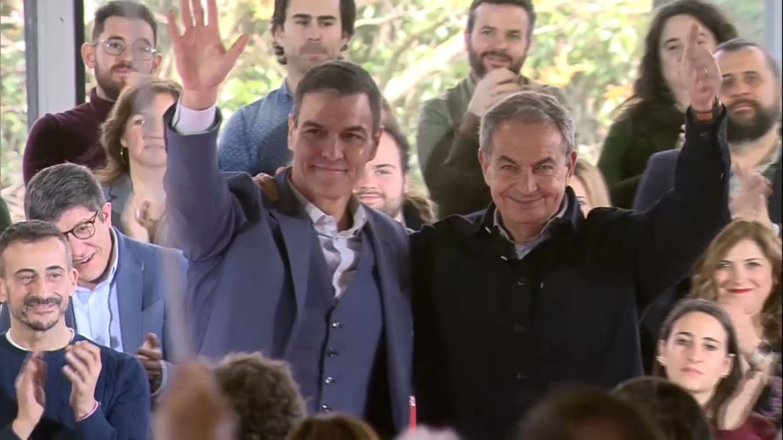 Pedro Sánchez i José Luis Rodríguez Zapatero durant l'acte de commemoració dels 20 anys de l'11M