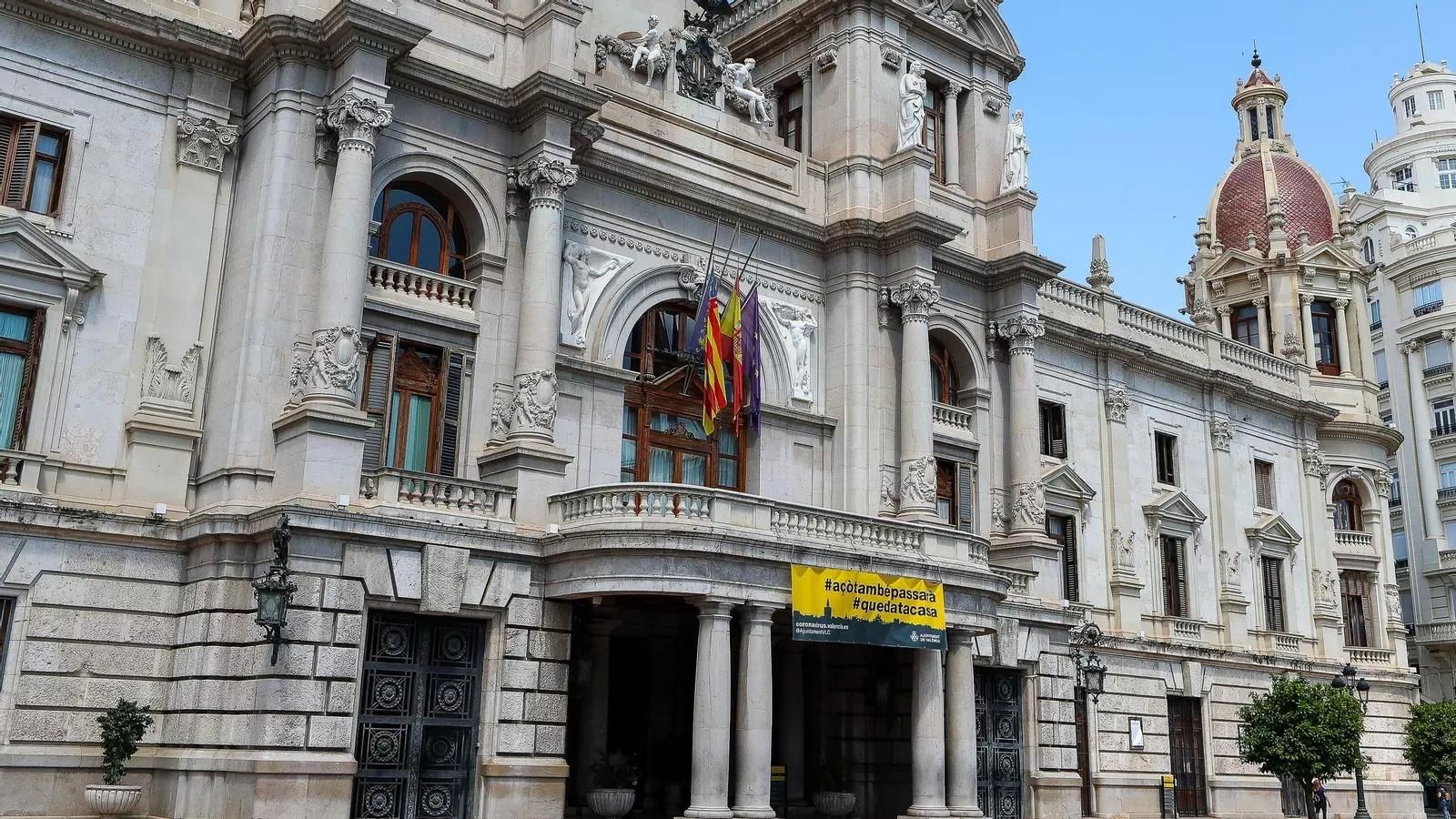 Imatge d'arxiu de la façana de l'Ajuntament de València Imatge d'arxiu de la façana de l'Ajuntament de València