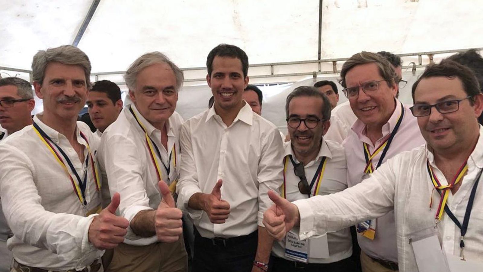 Una delegació del PP encapçalada per Esteban González Pons s’ha reunit amb Guaidó