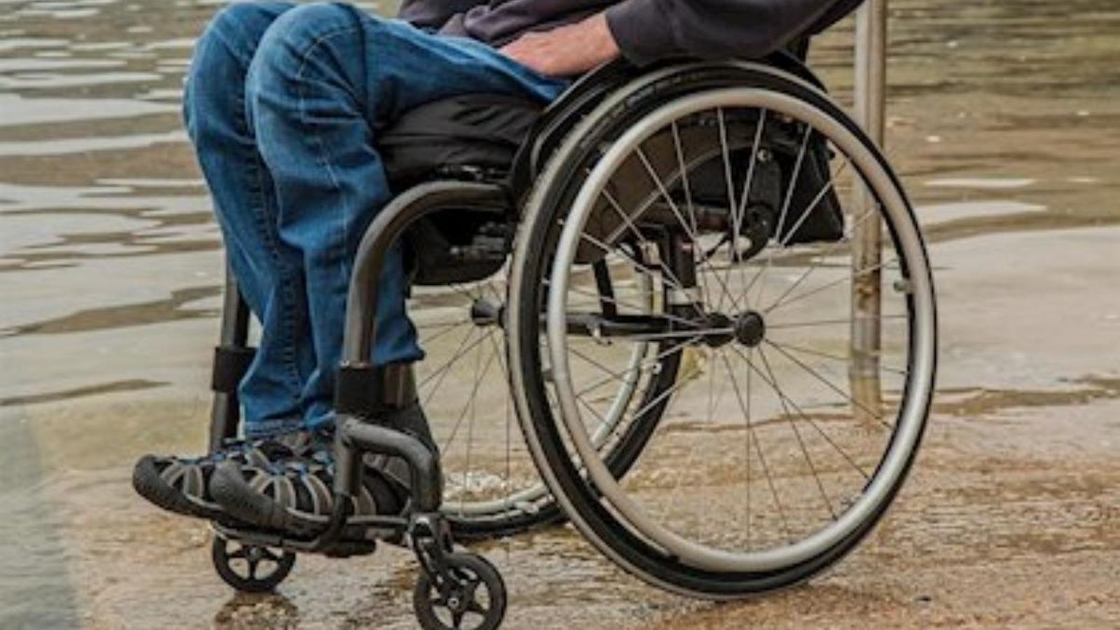 A Espanya, on hi ha 9,8 milions d'edificis destinats a habitatges, 2,5 milions de persones tenen problemes de mobilitat