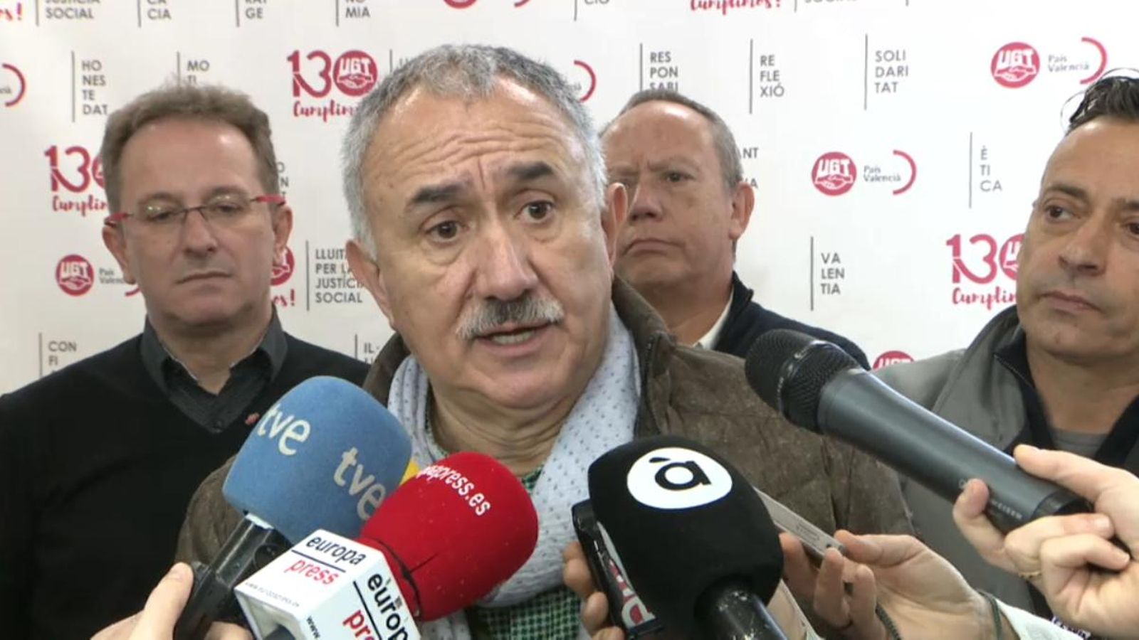 El secretari general de la UGT, Pepe Álvarez, ha visita la factoria Ford d’Almussafes