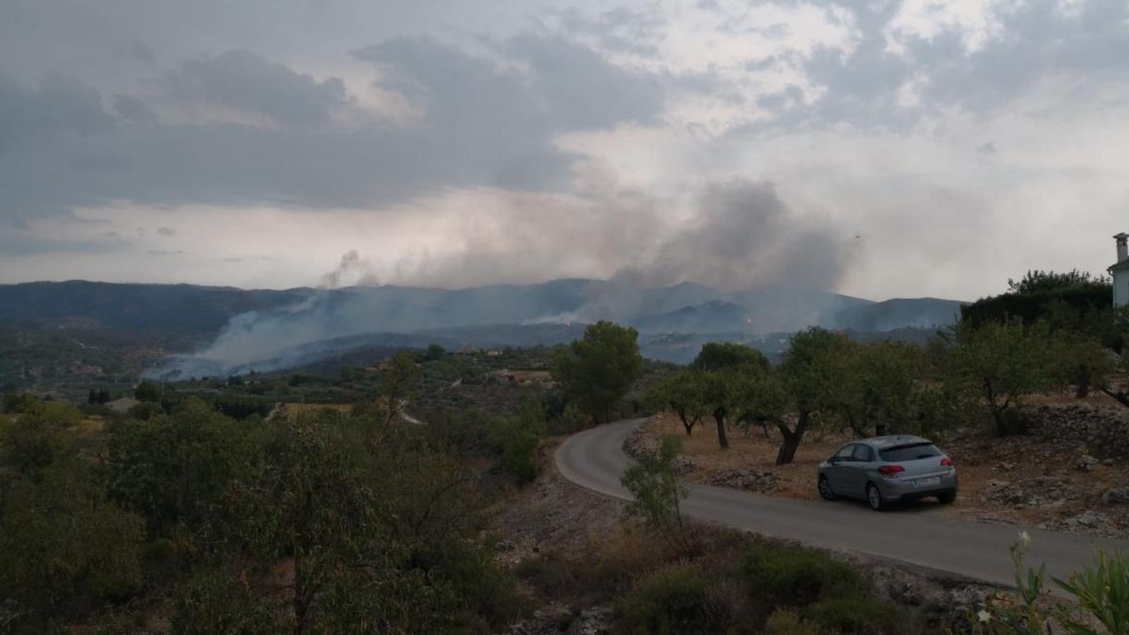 Vista del foc a Quatretonda