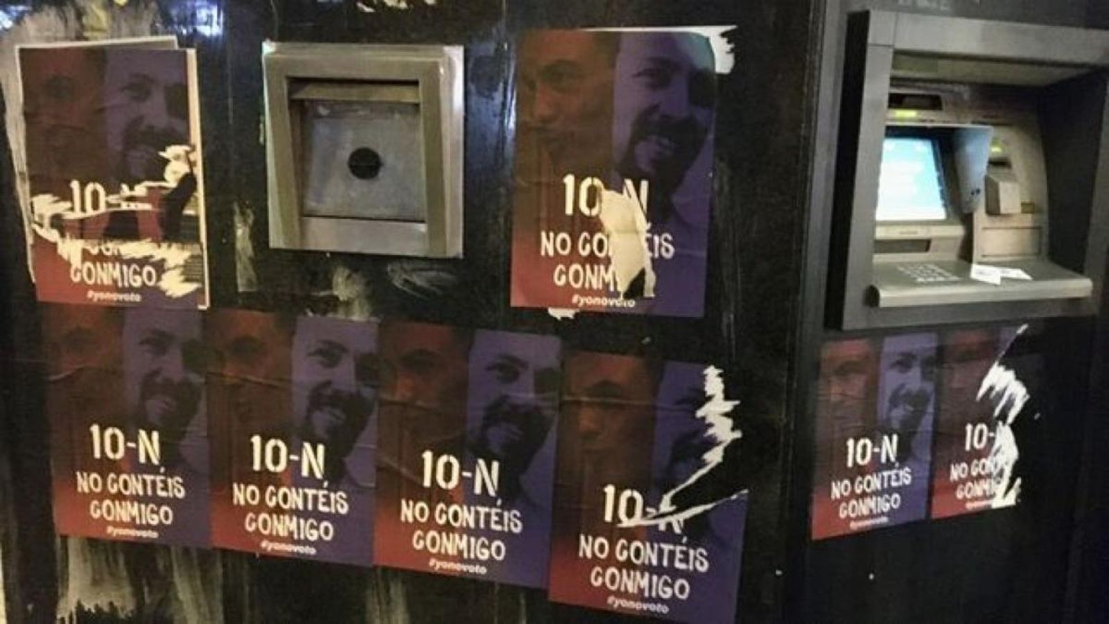 Cartells en el carrer per a desmotivar l'esquerra