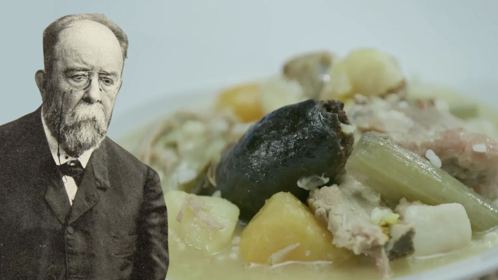 Una imatge de Teodor Llorente amb l'arròs en fesols en naps que es va cuina a 'La cuina de Morera'