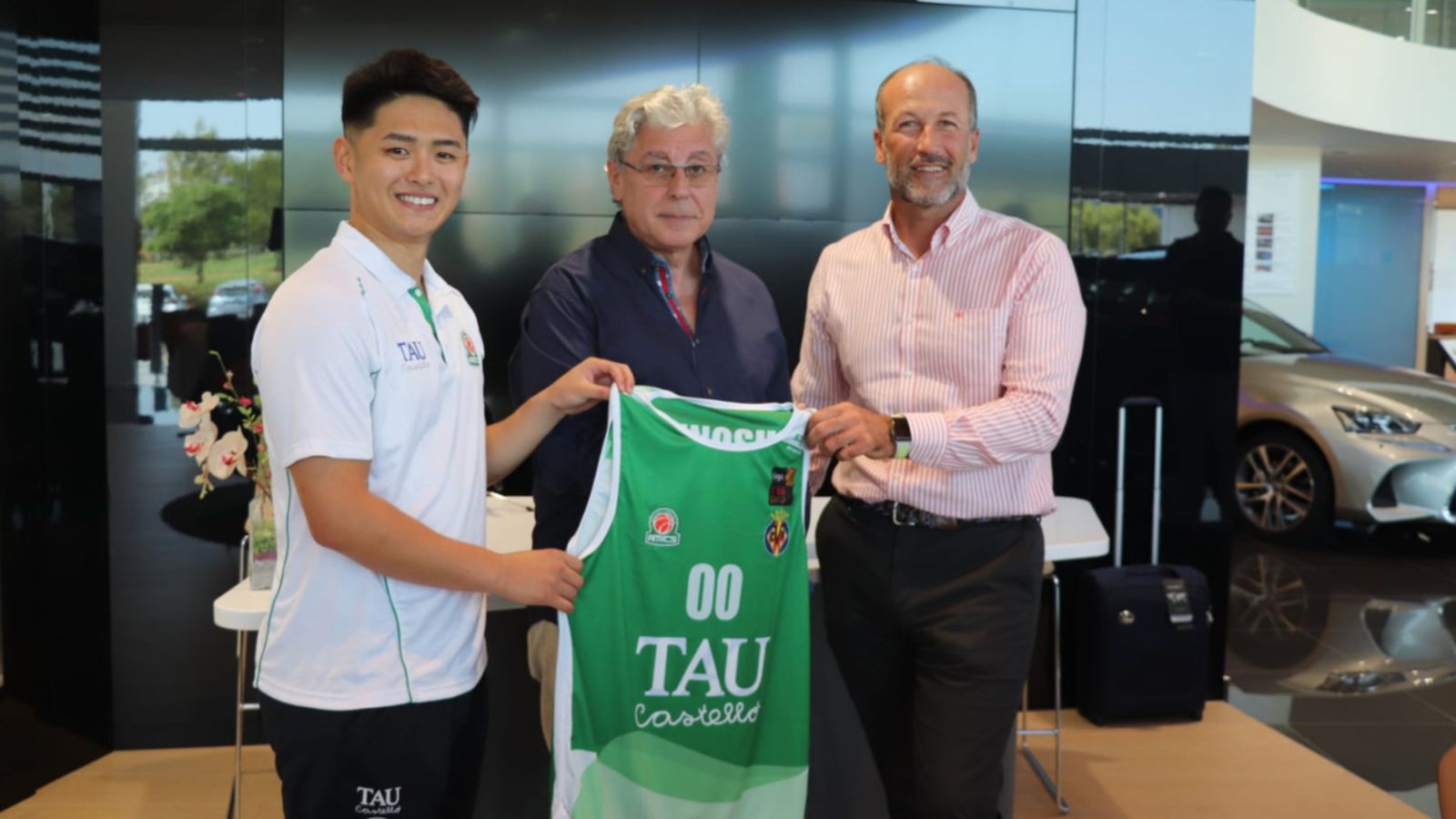 Isao Kinoshita formarà part la pròxima temporada de la plantilla del primer equip de bàsquet de la ciutat de Castelló