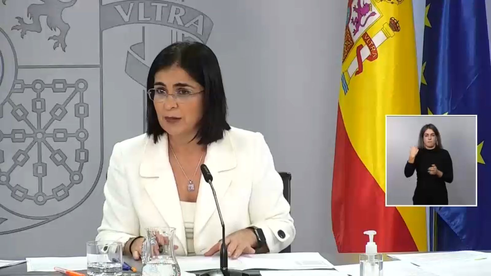 La ministra de Sanitat, Carolina Darias, en la roda de premsa posterior al Consell de ministres d'aquest dijous
