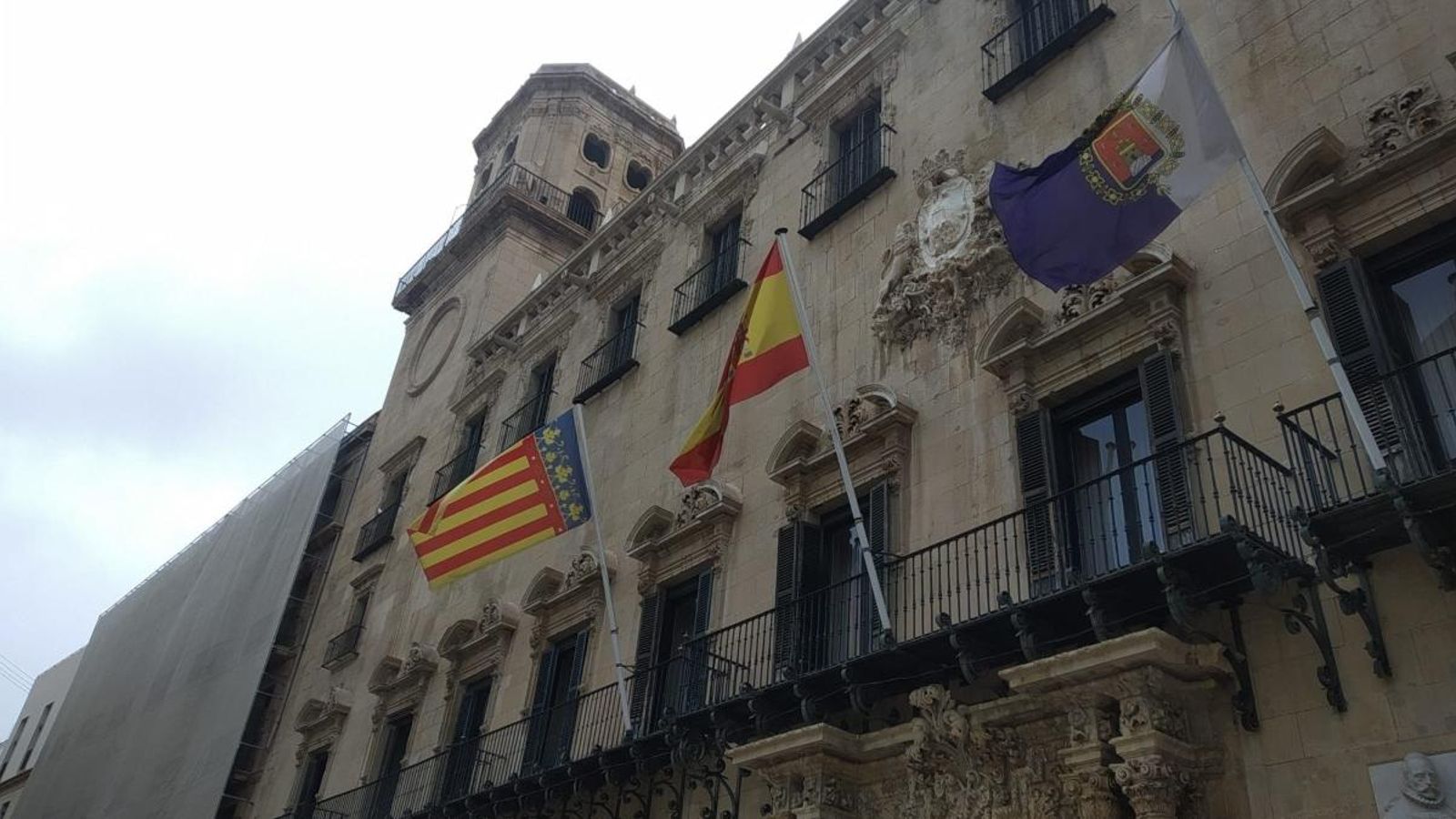 Edifici de l'Ajuntament d'Alacant