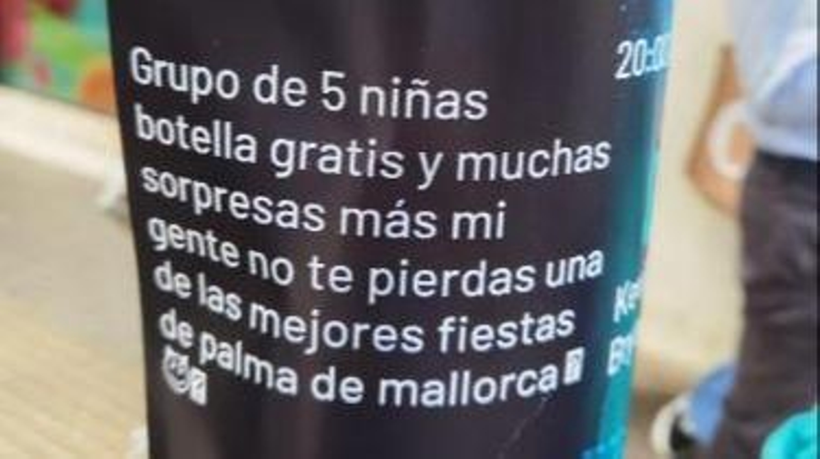 Text que es podia llegir en el fullet publicitari d'una discoteca que usava les dones, a les quals es referia com a "xiquetes", com a reclam