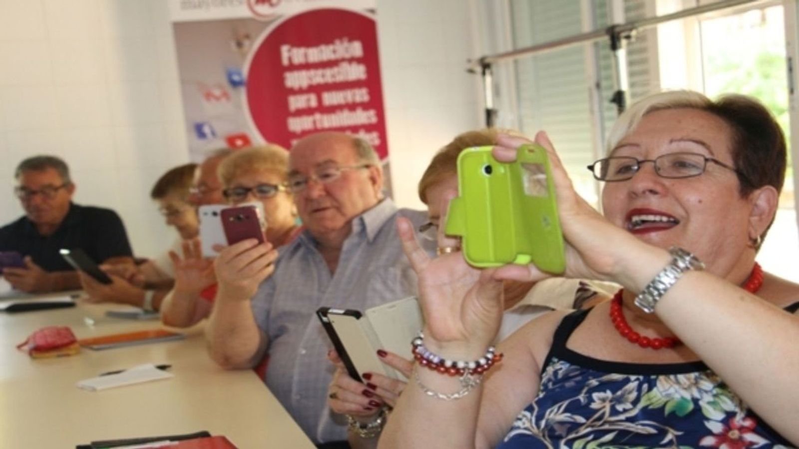 11.02.2019 | Xarxes | La bretxa digital també es intergeneracional