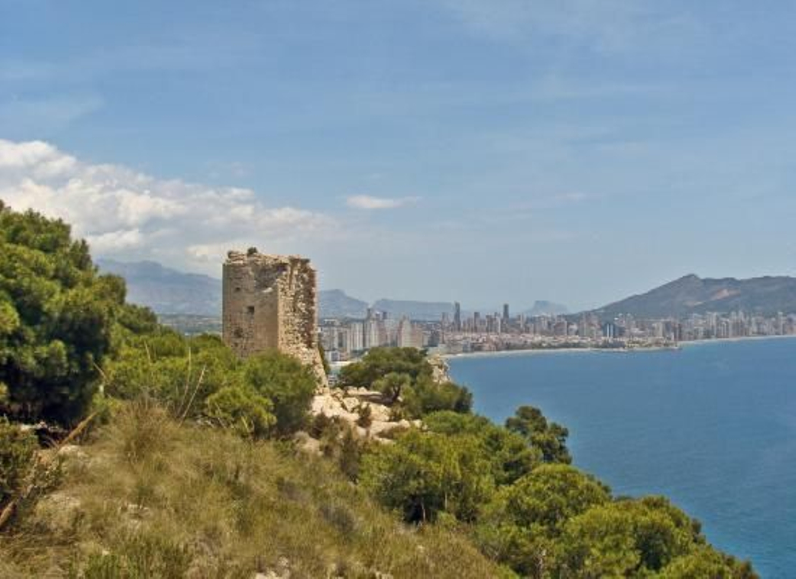 Torre de l'Aguiló de la Vila Joiosa, abans de ser reformada