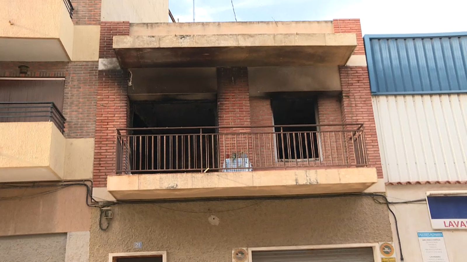 Edifici afectat pel foc