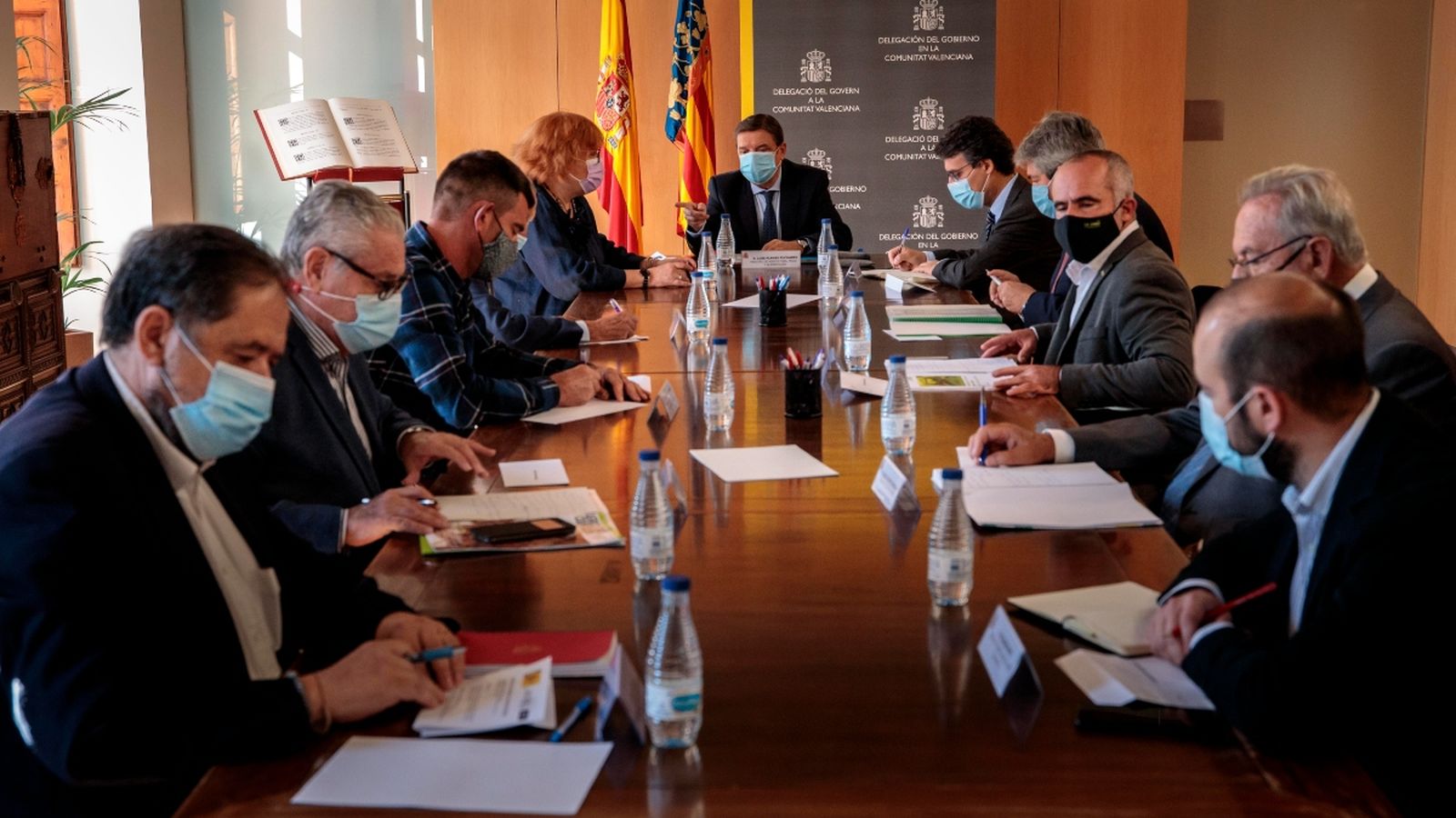 Reunió de les organitzacions agràries valencianes amb el ministre d'Agricultura, Luis Planas