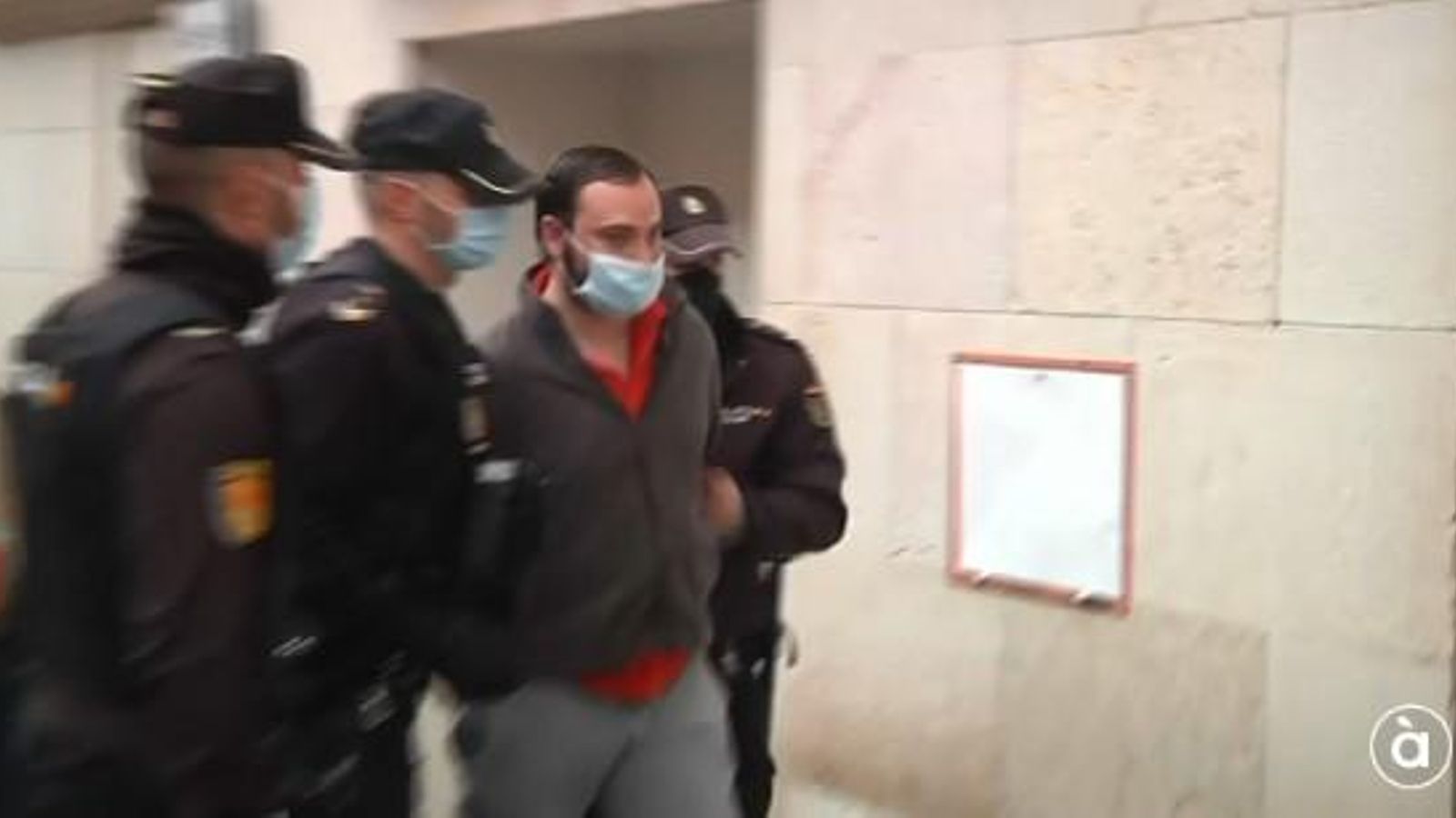 El Rambo de Requena escortat per la Policia Naciona en una imatge d'arxiu / À Punt NTC