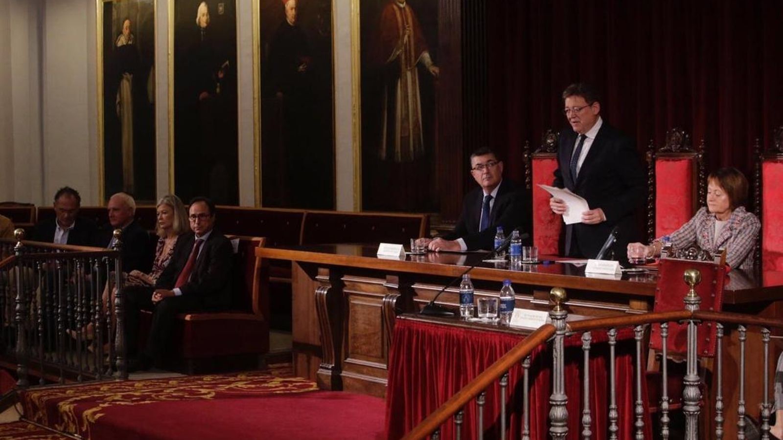 El president Ximo Puig en la inauguració del congrés "La Veu del Regne. 600 anys de la Generalitat Valenciana"