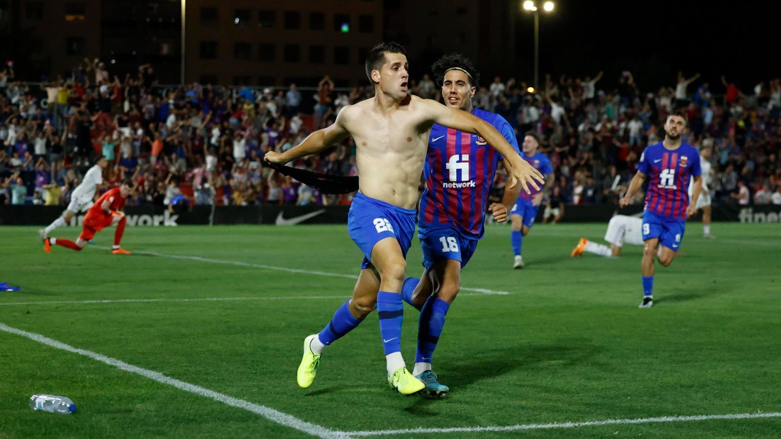 Juanto Ortuño celebra el gol de l'ascens