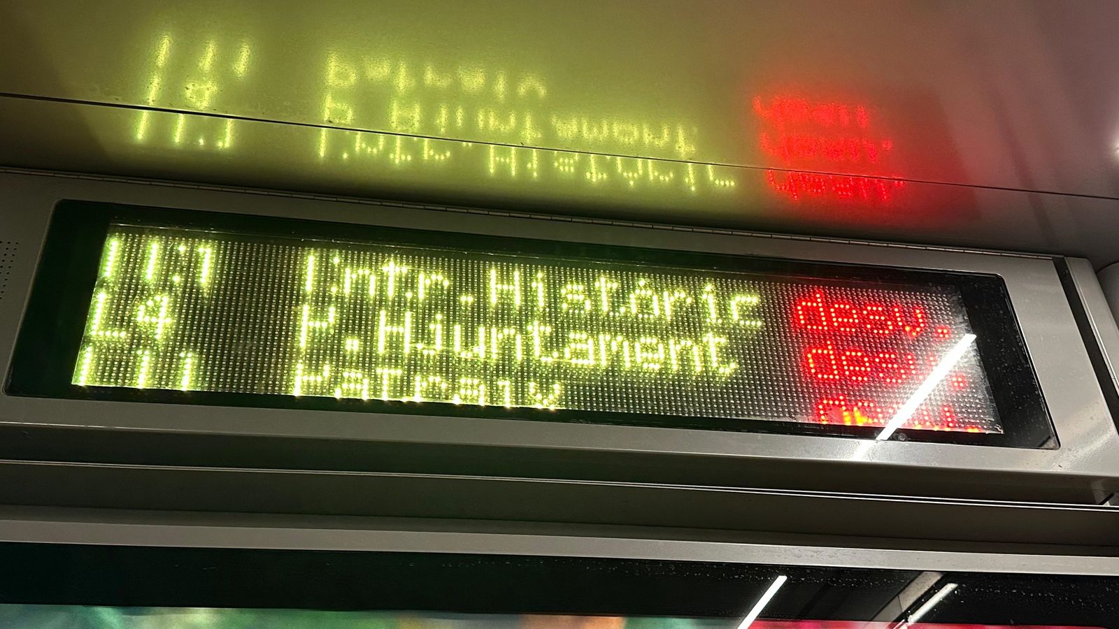 Desviades línies per aglomeració