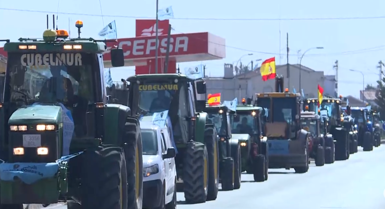 Imatge d'arxiu de la tractorada organitzada a Oriola (Baix Segura)