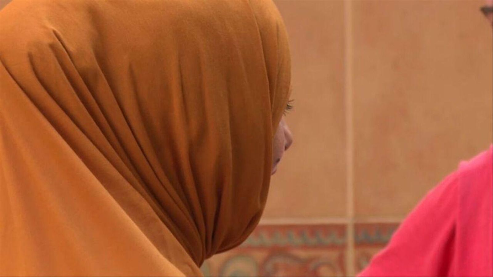 Fadila, la dona que ha denunciat el tracte racista a la piscina de Benicalap