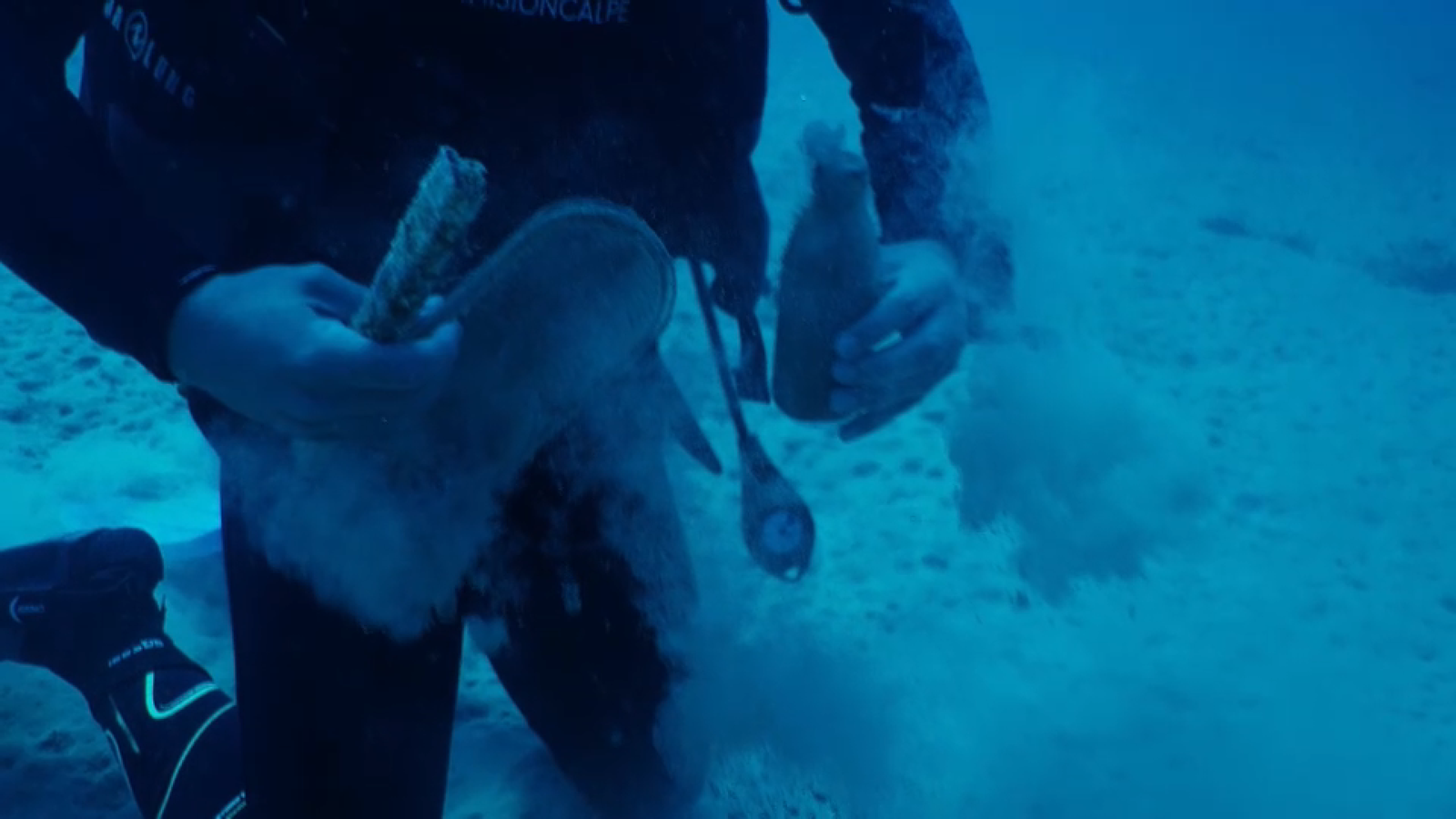 Una empresa dona una segona vida al fem acumulat als mars i oceans