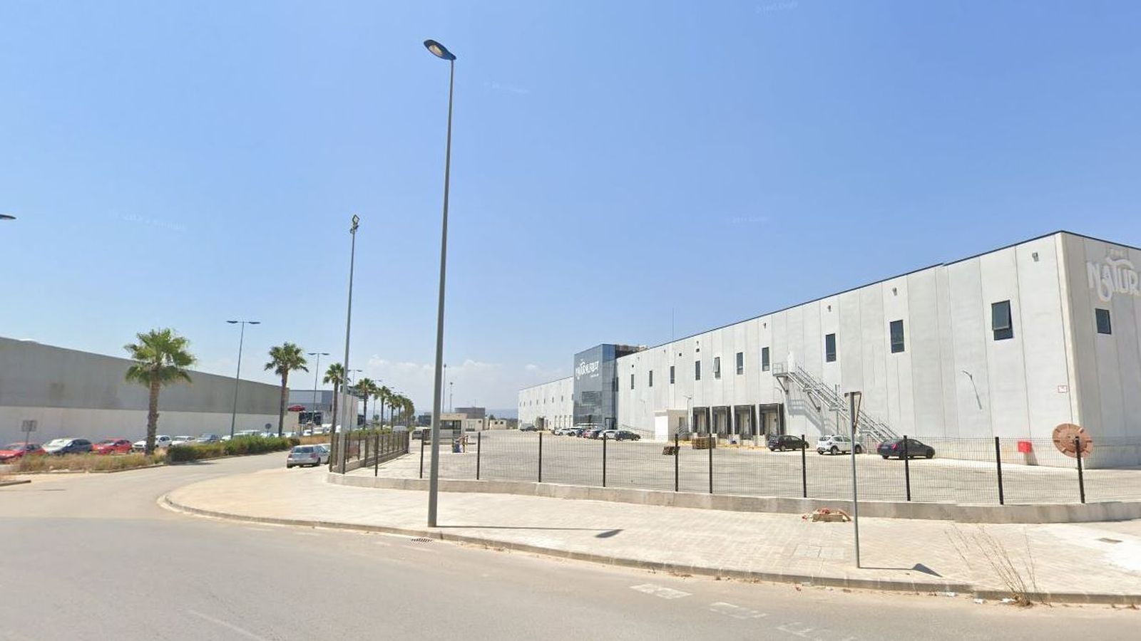 Un home mor en ser atropellat per un camió en un accident laboral a Alzira