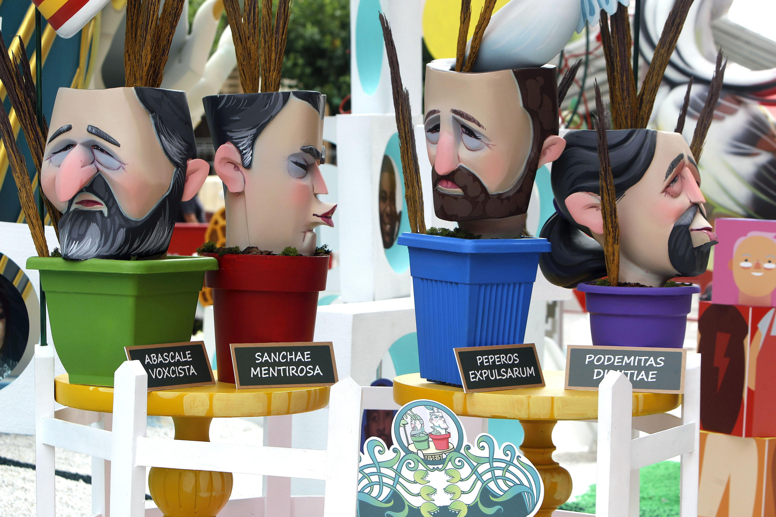 Santiago Abascal, Pedro Sánchez, Pablo Casado i Pablo Iglesias representats com a plantes a Florida-Portatge