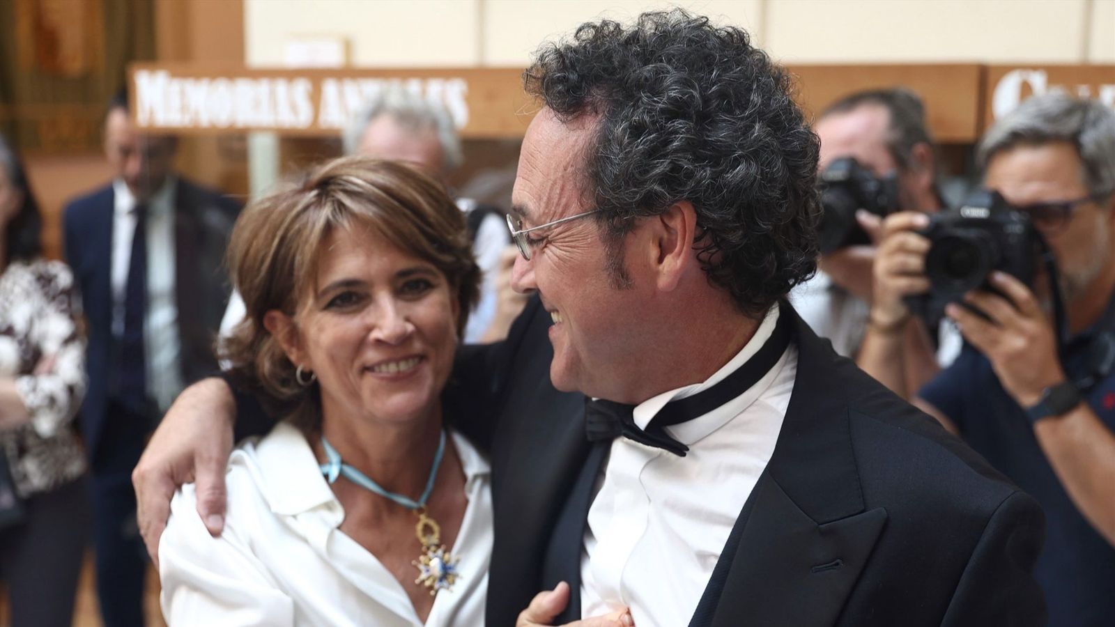 Dolores Delgado i el seu successor com a fiscal general de l'Estat, Álvaro García Ortiz (arxiu)