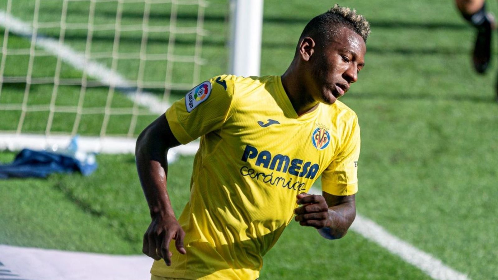 Pervis Estupiñán en un partit d'esta temporada. (Efe)