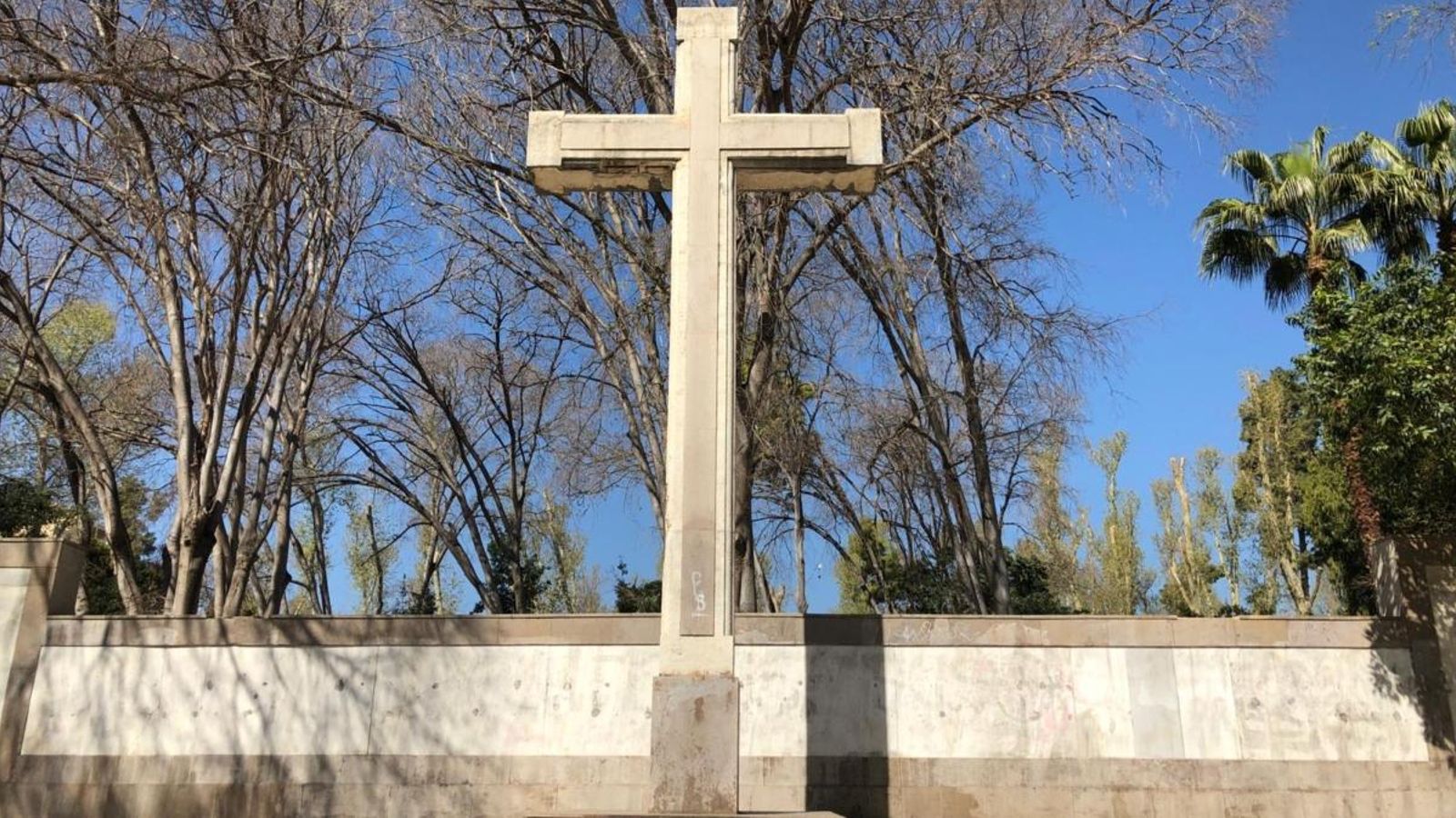 Creu dels caiguts del parc Ribalta de Castelló