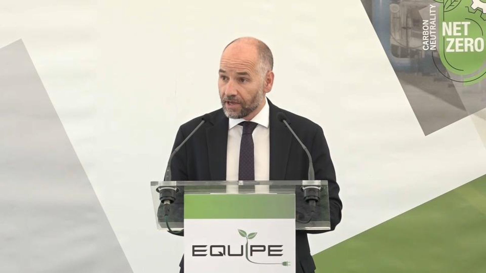 Presentació del forn elèctric a l'empresa Equipe Cerámicas