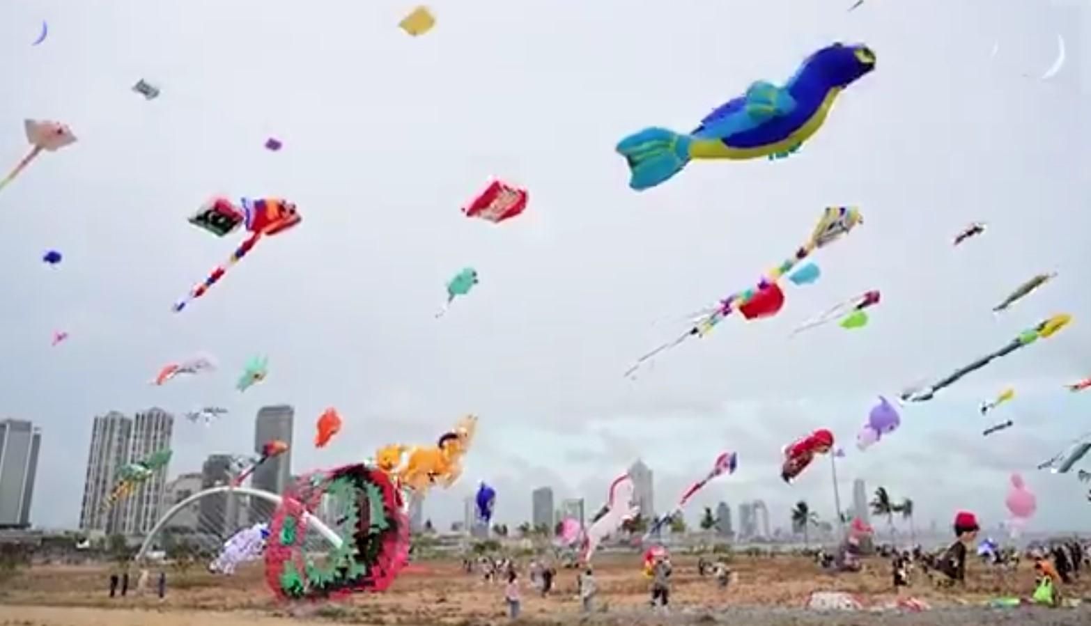 El Festival Internacional de Catxerulos de Colombo, a Sri Lanka
