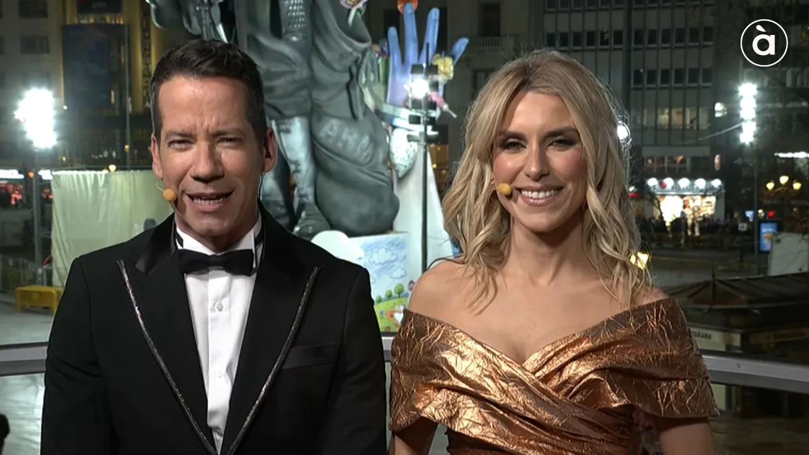 Els presentadors de l'especial de la Cremà van ser Ferran Cano i Maria Fuster