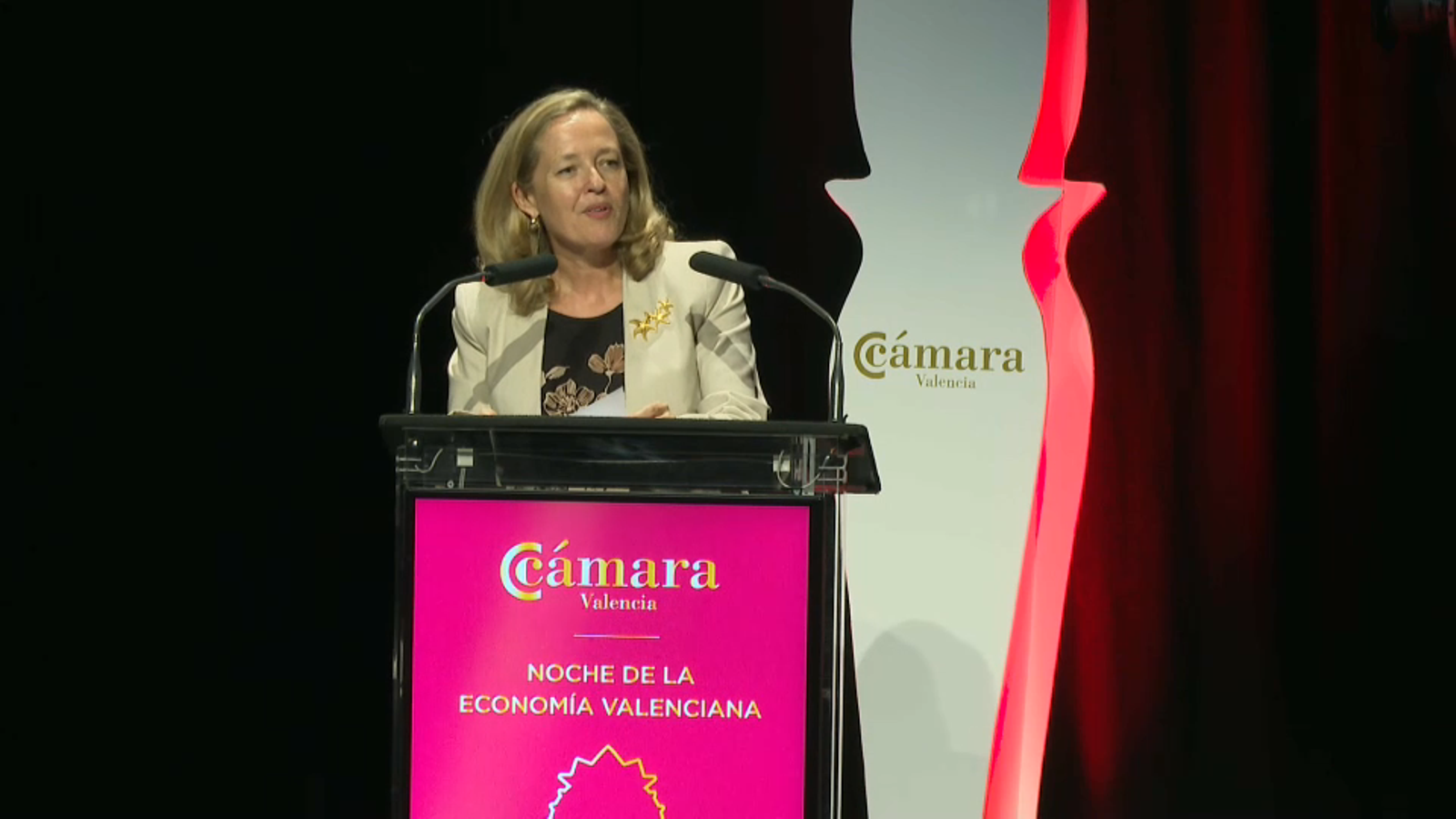 La vicepresidenta primera i ministra d'Afers Econòmics, Nadia Calviño, ha intervingut en la Nit de l'Economia