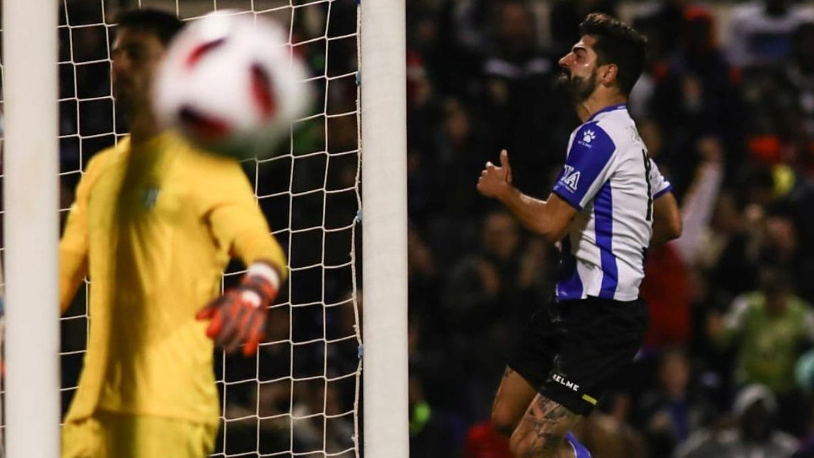 Carlos Martínez ha fet el gol de l'Hèrcules Carlos Martínez ha fet el gol de l'Hèrcules