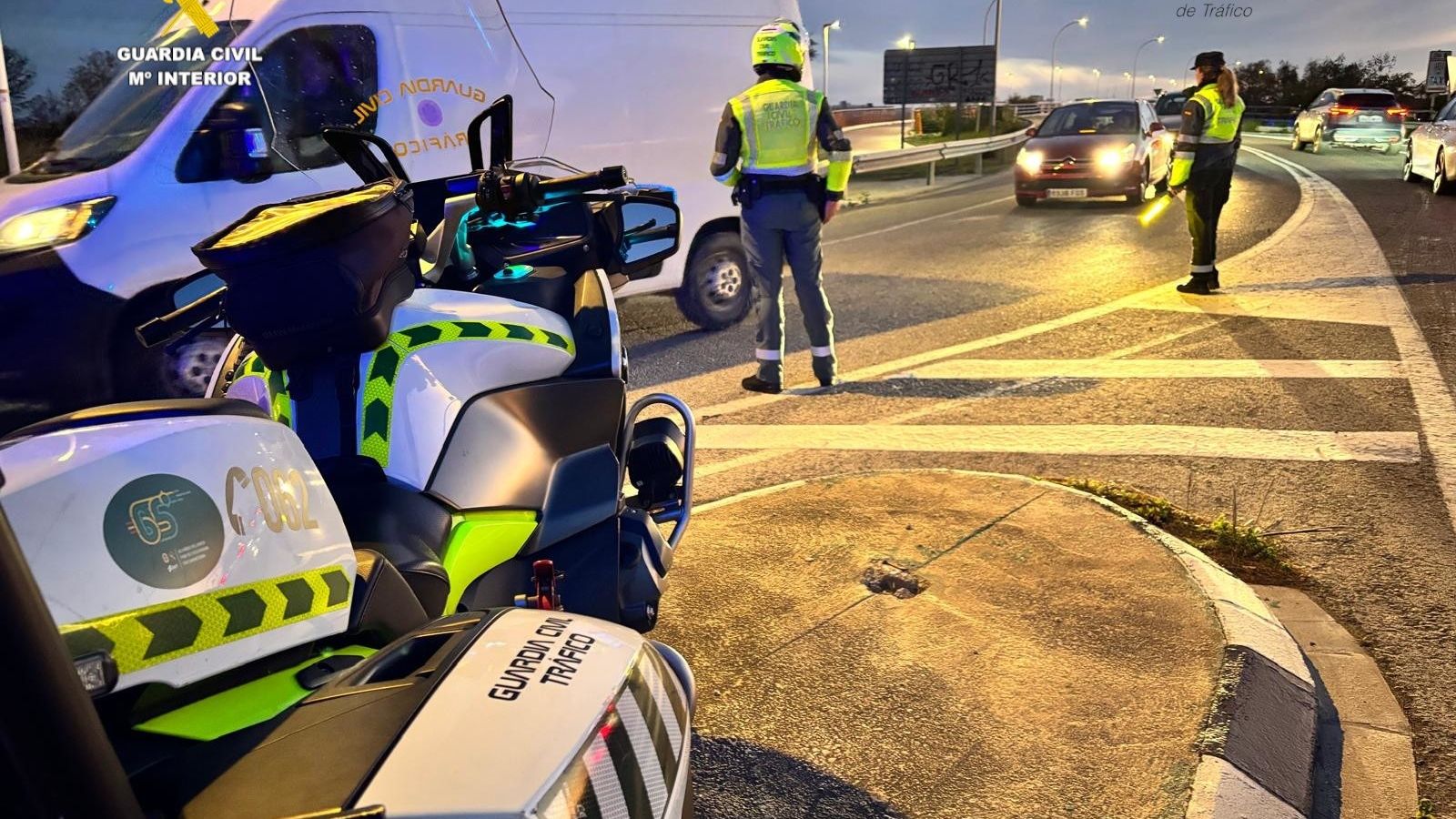 Control de la Guàrdia Civil de Transit de València