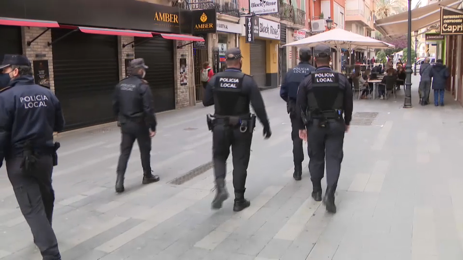 Policia vigilant les restriccions hostaleres en Les notícies del migdia