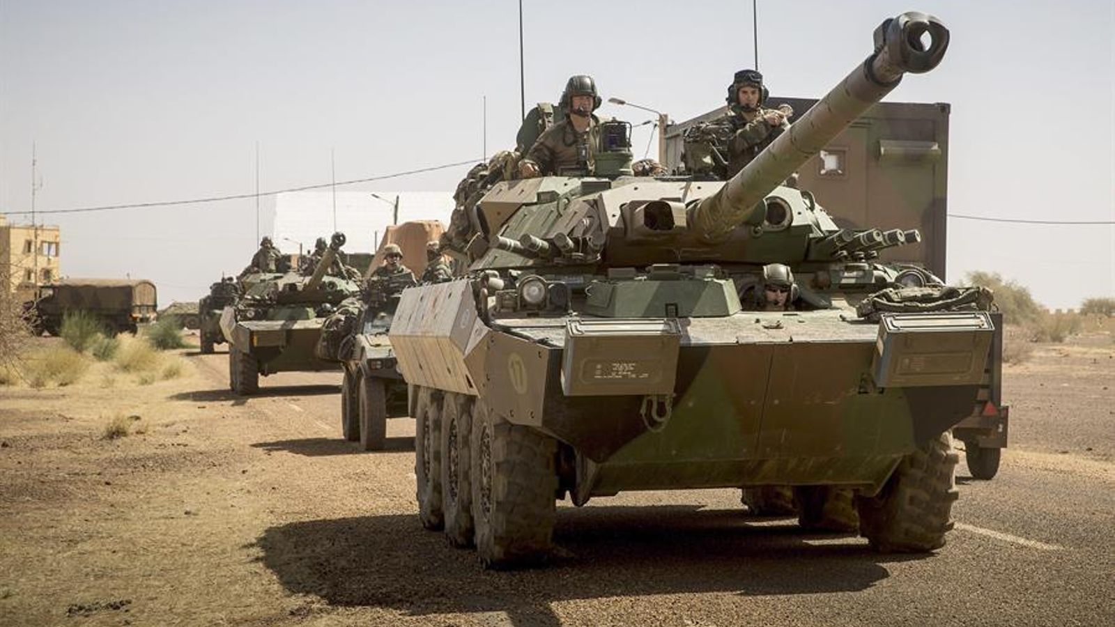 Tropes de la missió militar europea a Mali en una imatge d'arxiu Militars de la missió a Mali en una imatge d'arxiu