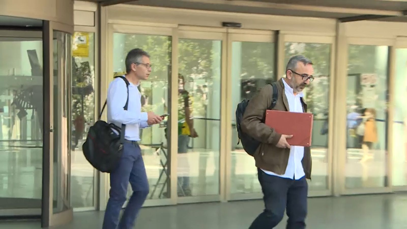 Miguel Ángel Ferri (esquerra) i Salvador Femenia (dreta) ixen del jutjat