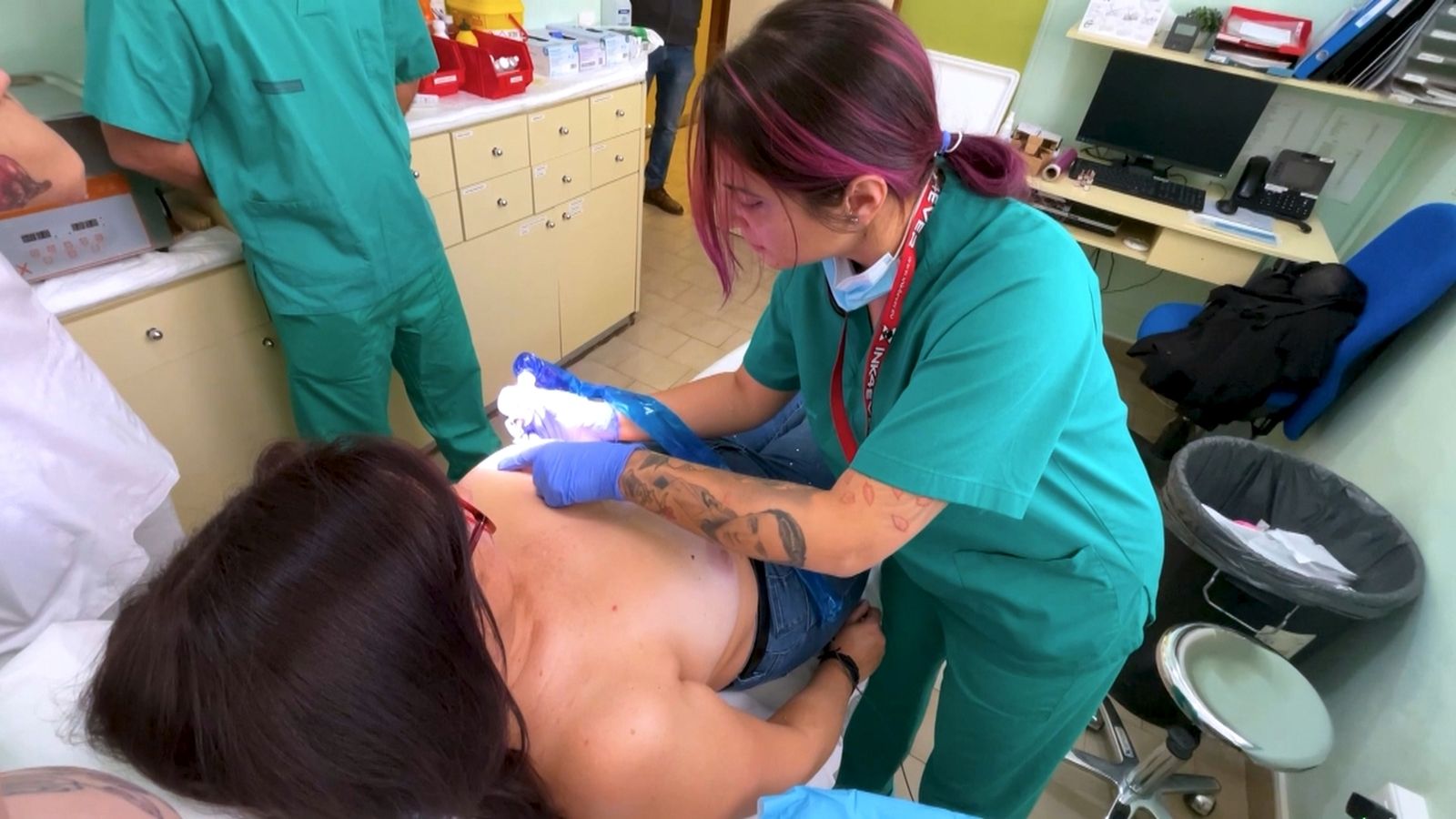 Micropigmentació aplicada en les dones que tenen càncer de mama
