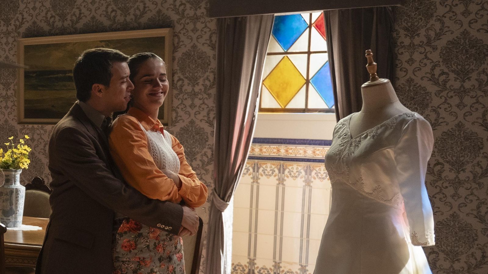 Daniel (Manuel Climent) i Marta (Raquel Rubiano) continuen preparant la seua boda