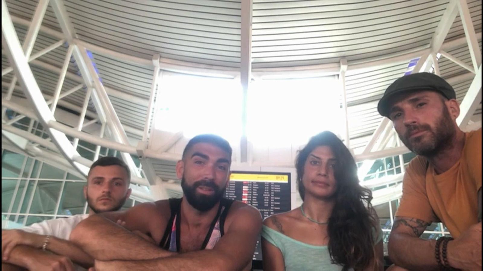 Uns 11.000 espanyols en l'estranger han pogut tornar a casa