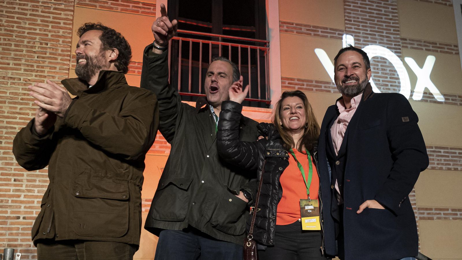 La cúpula de VOX celebra els resultats a les eleccions de Castella i Lleó