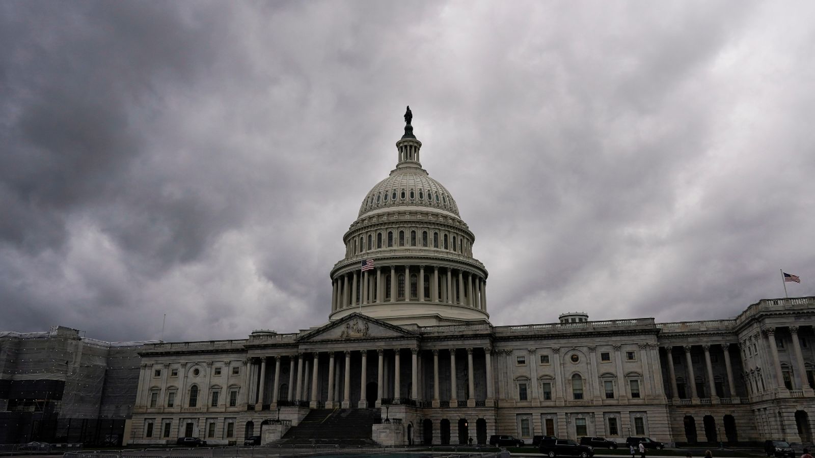 Núvols negres amenacen la Casa Blanca