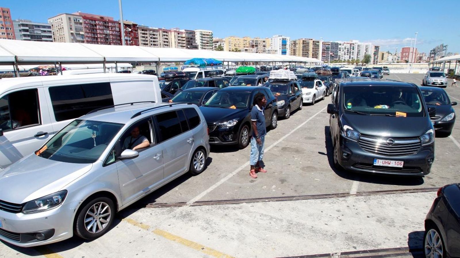 Vista del Port d'Algesires. El d'Alacant ha registrat un increment del 25,8% en el nombre de passatgers en relació amb el mateix període de l'any anterior