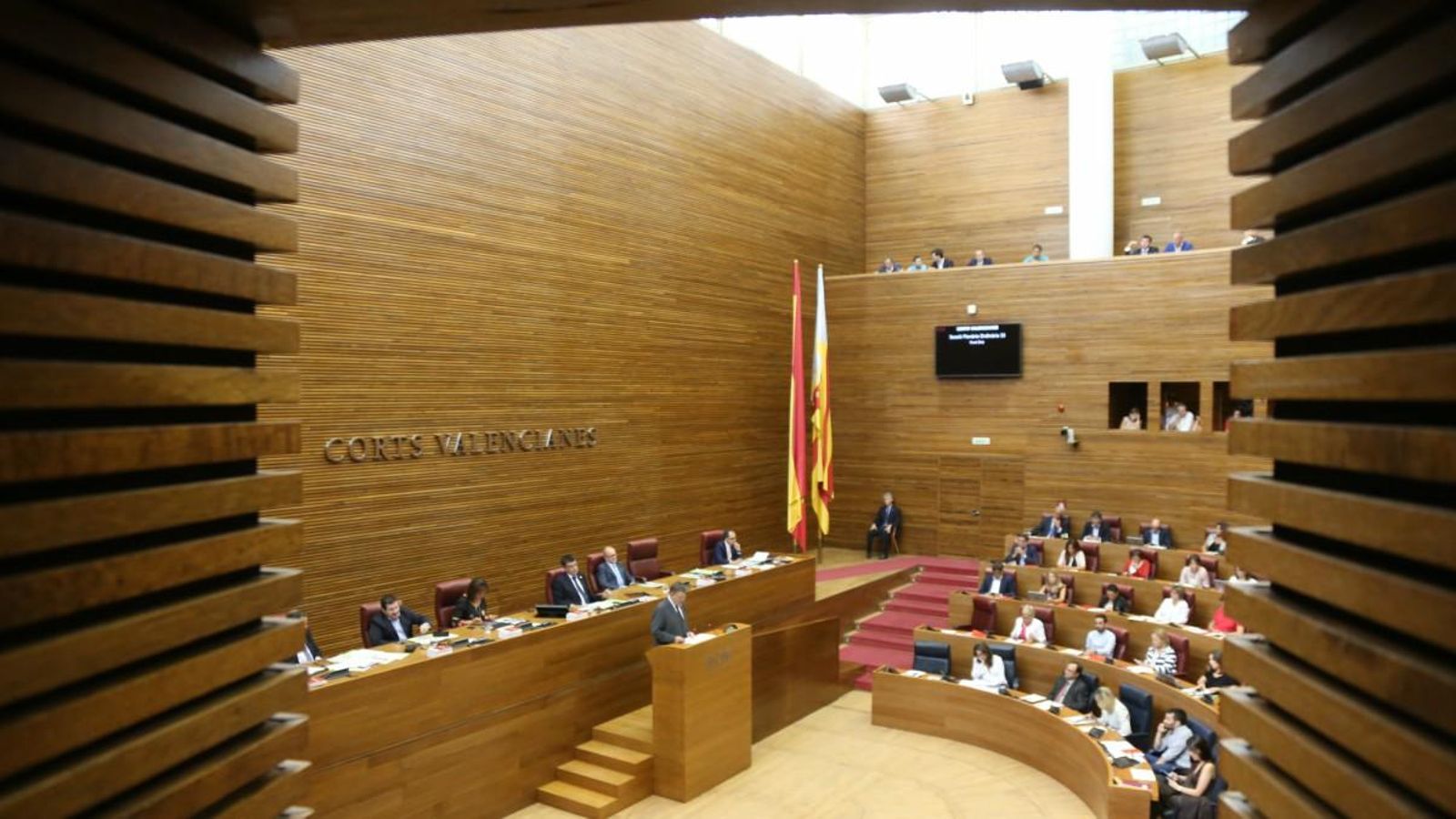 Ple de les Corts Valencianes