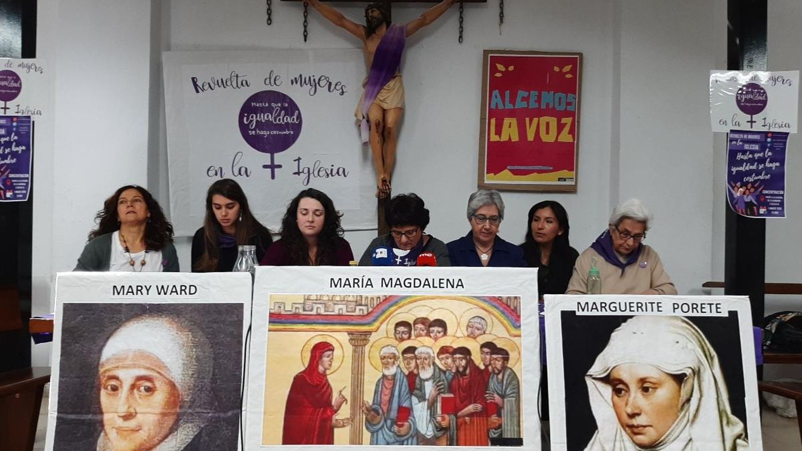 Portaveus de la Revolta de Dones en l'Església