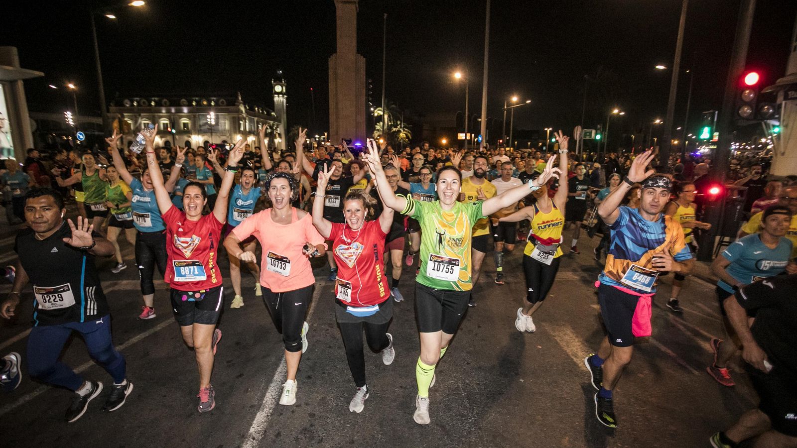 La 15K Nocturna Valencia Banco Mediolanum renueva su acuerdo con Cruz Roja